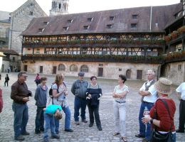 vor dem Marsstall der Fuerstbischoefe in Bamberg.JPG