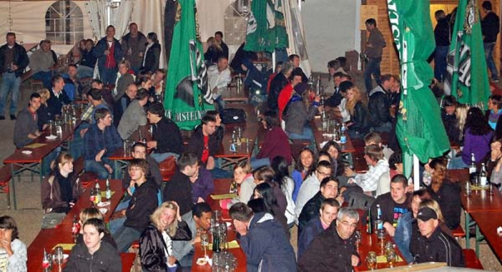 2010 Hofansicht Rock im Museumshof