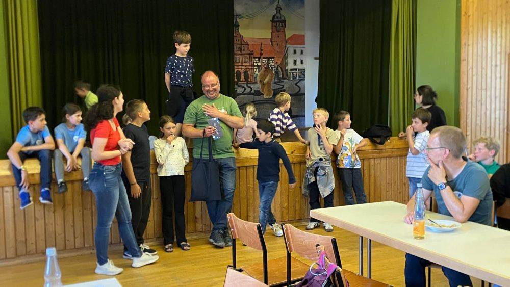 Spiele und Essen im Wimpinasaal