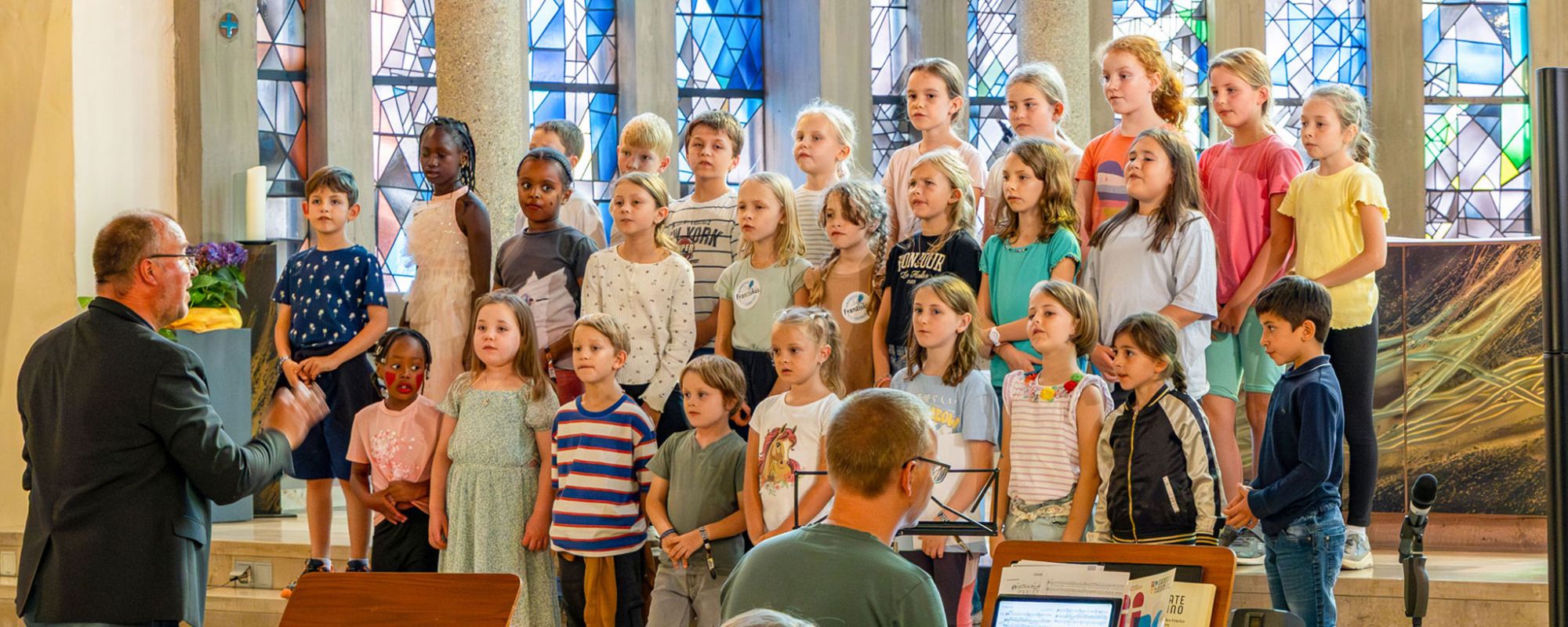 Kinderchor beim Pre Festival 2025