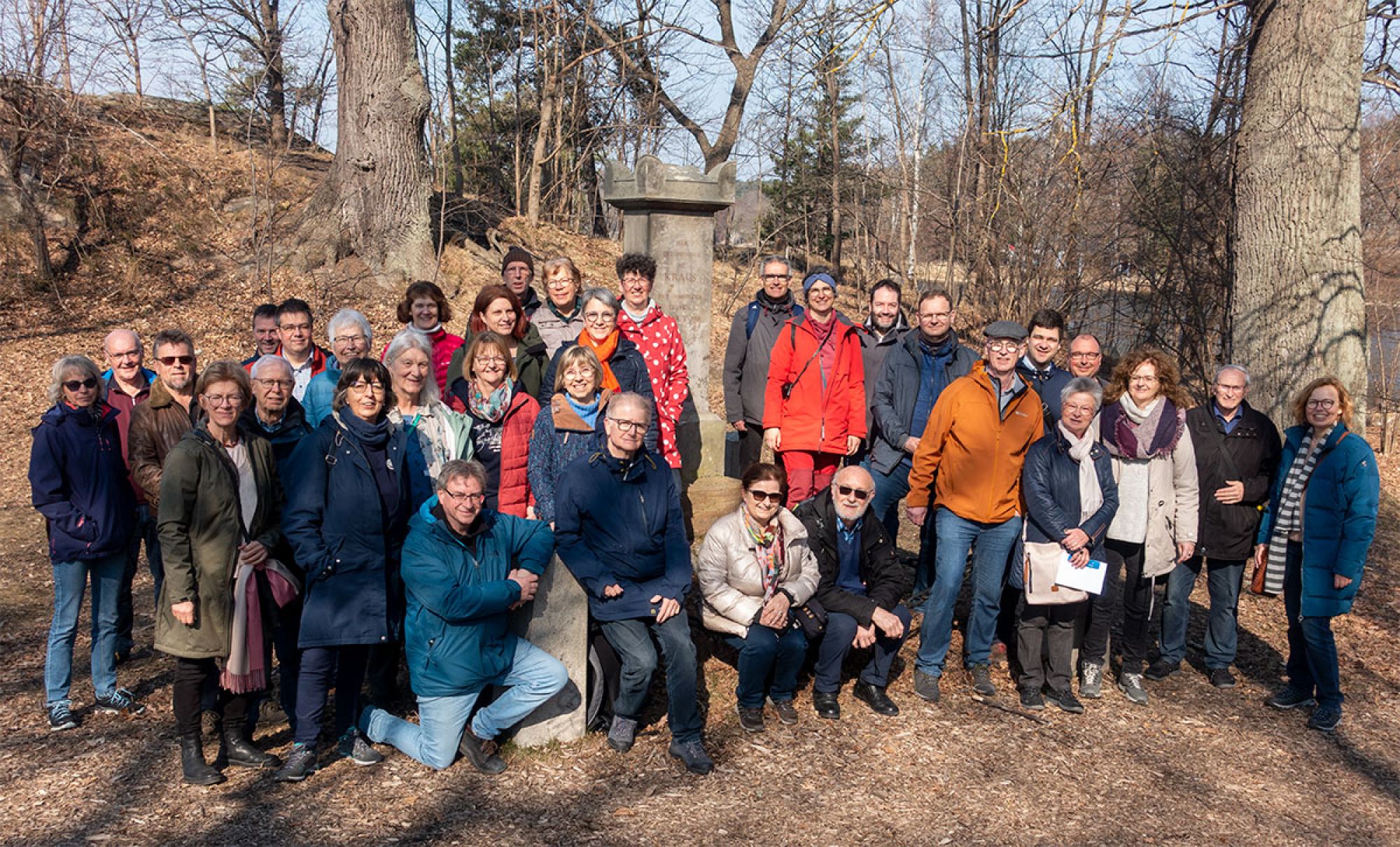 Kirchenchor am Joseph Martin Kraus Denkmal