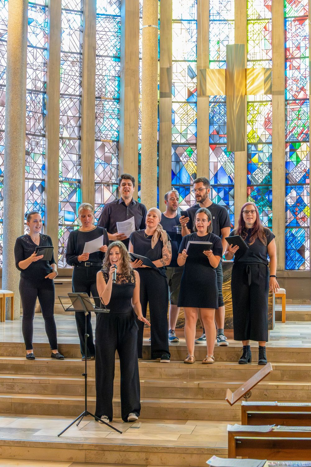 Kirchenchor bzw Zwibbelklub 2.0 mit Solistin